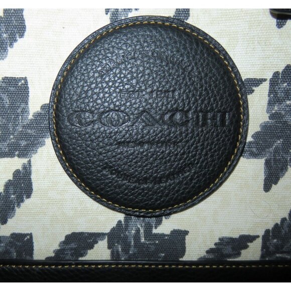 Coach 2023 Dempsey Tote 22 Houndstooth Print Canvas and refined pebble leather - Picture 7 of 13